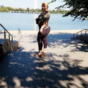 Meet your Posher, Henry